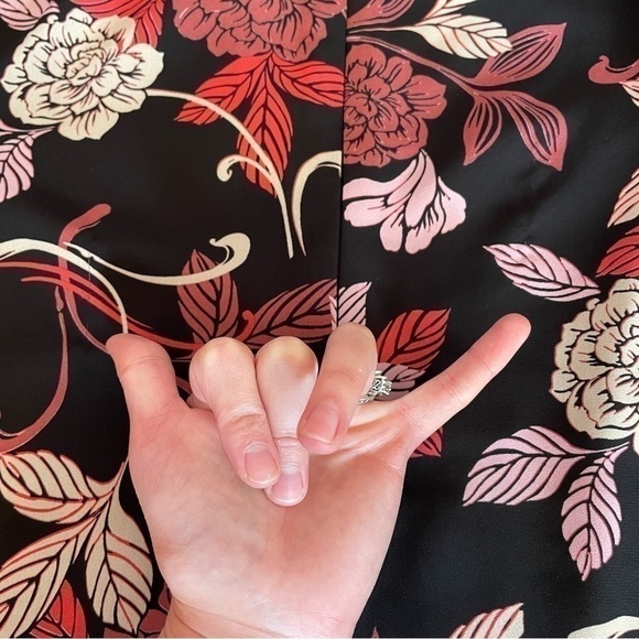 BANANA REPUBLIC Factory Black Mauve Rose Pink Tan Floral Long Sleeve Shift Dress - Picture 11 of 13